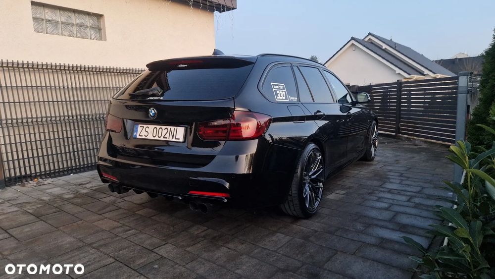 BMW Seria 3 330d Blue Performance Luxury Line - 9