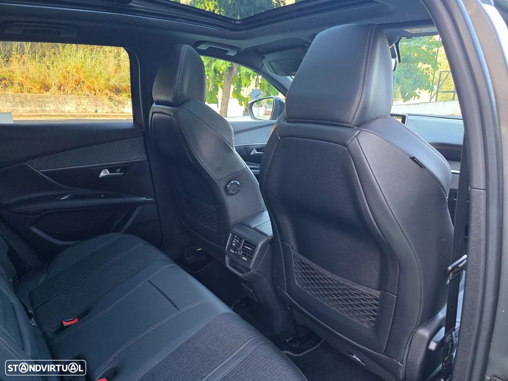 Peugeot 3008 1.6 Hybrid GT Pack e-EAT8 - 22