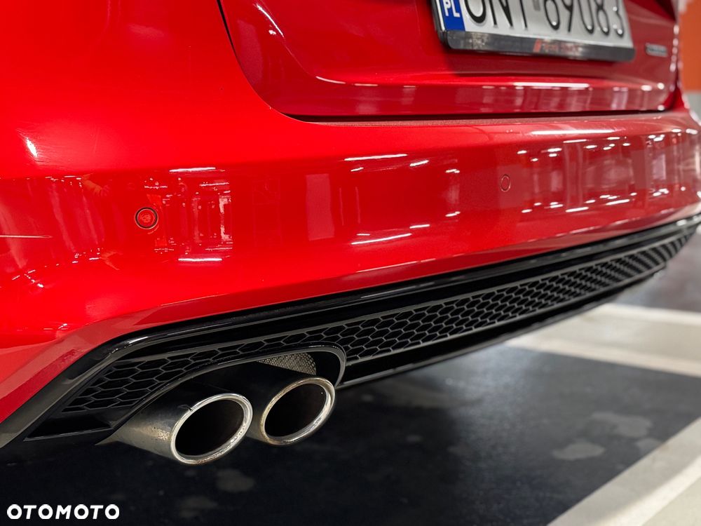 Audi A4 Avant 2.0 TDI DPF clean diesel quattro S tronic S line Sportpaket - 15