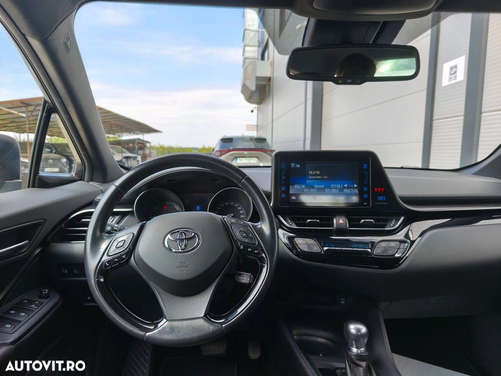 Toyota C-HR 1.8 HSD 4x2 CVT C-enter - 7