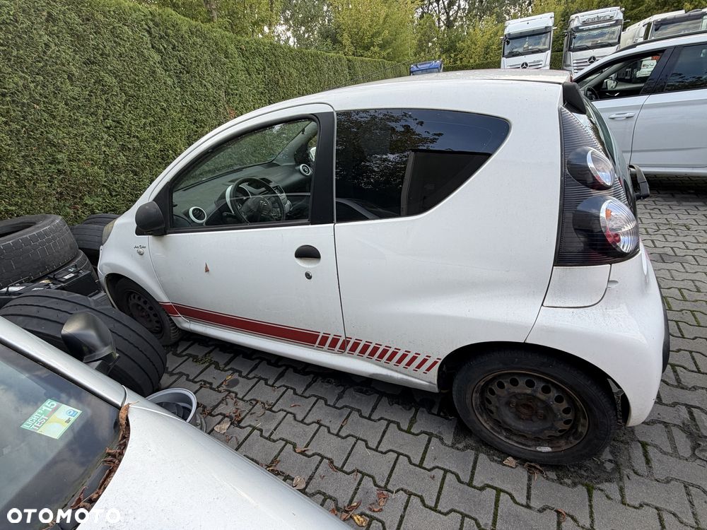 Citroen C1 2008 photo 3