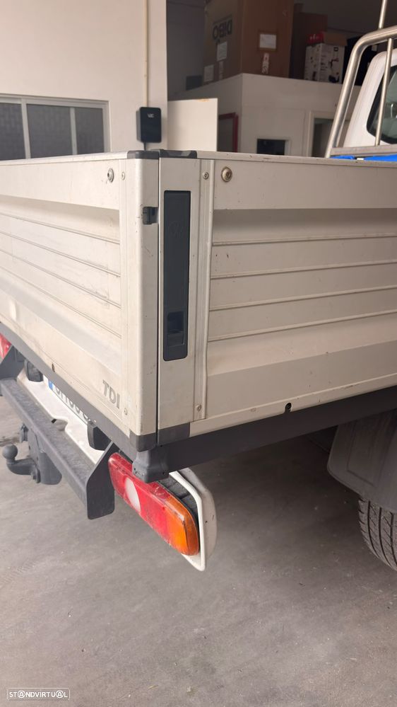VW Transporter 2.0 TDi 84 Entry - 10
