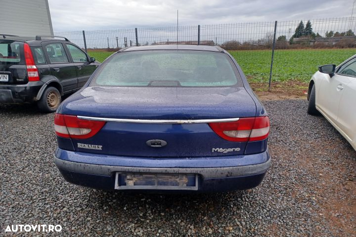 Bara fata Renault Megane 1 (facelift)  [din 1999 pana  2003] Classic - 8