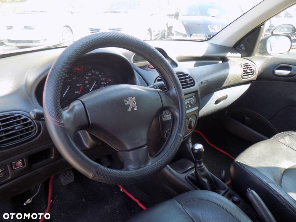 Peugeot 206 - 5