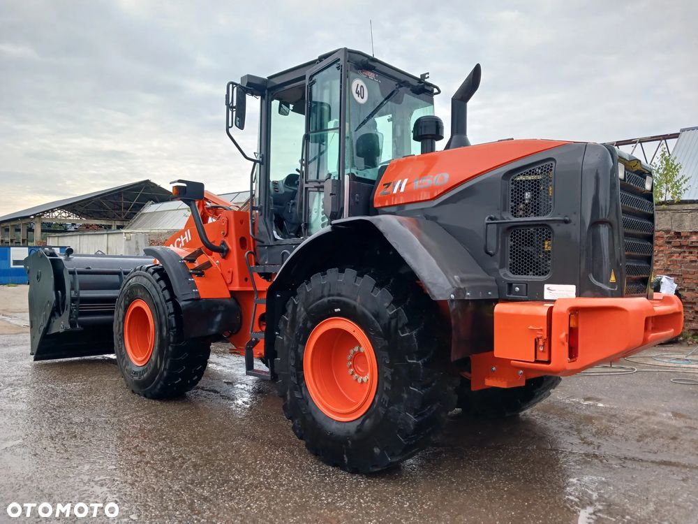 Hitachi ZW 150 - 6