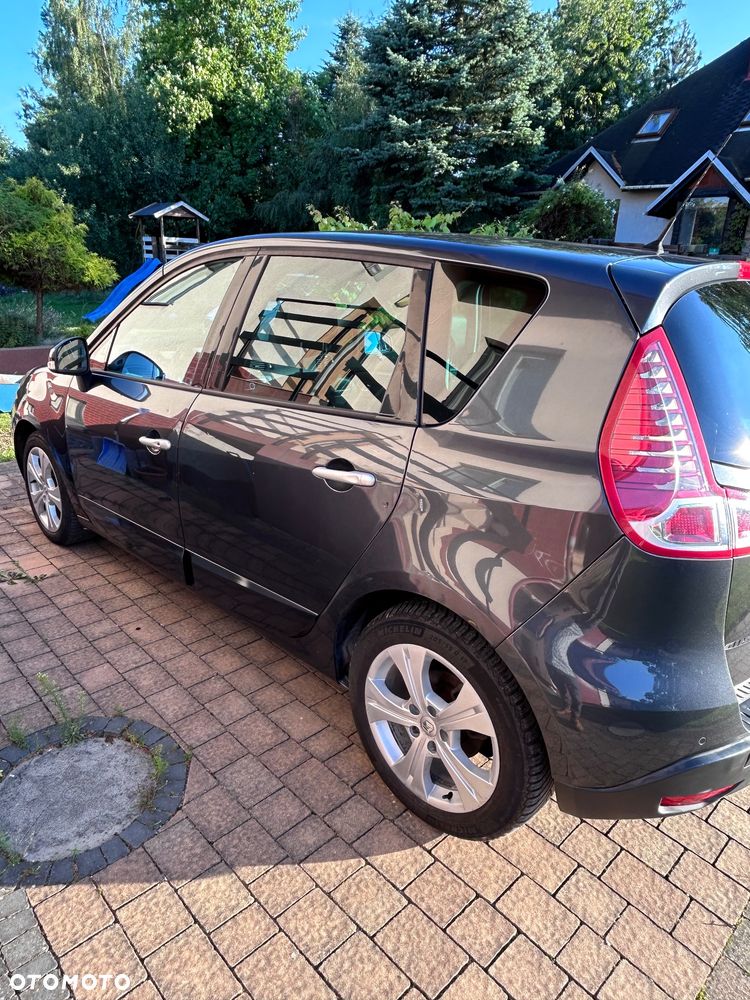 Renault Scenic 1.6 16V 110 Authentique - 2