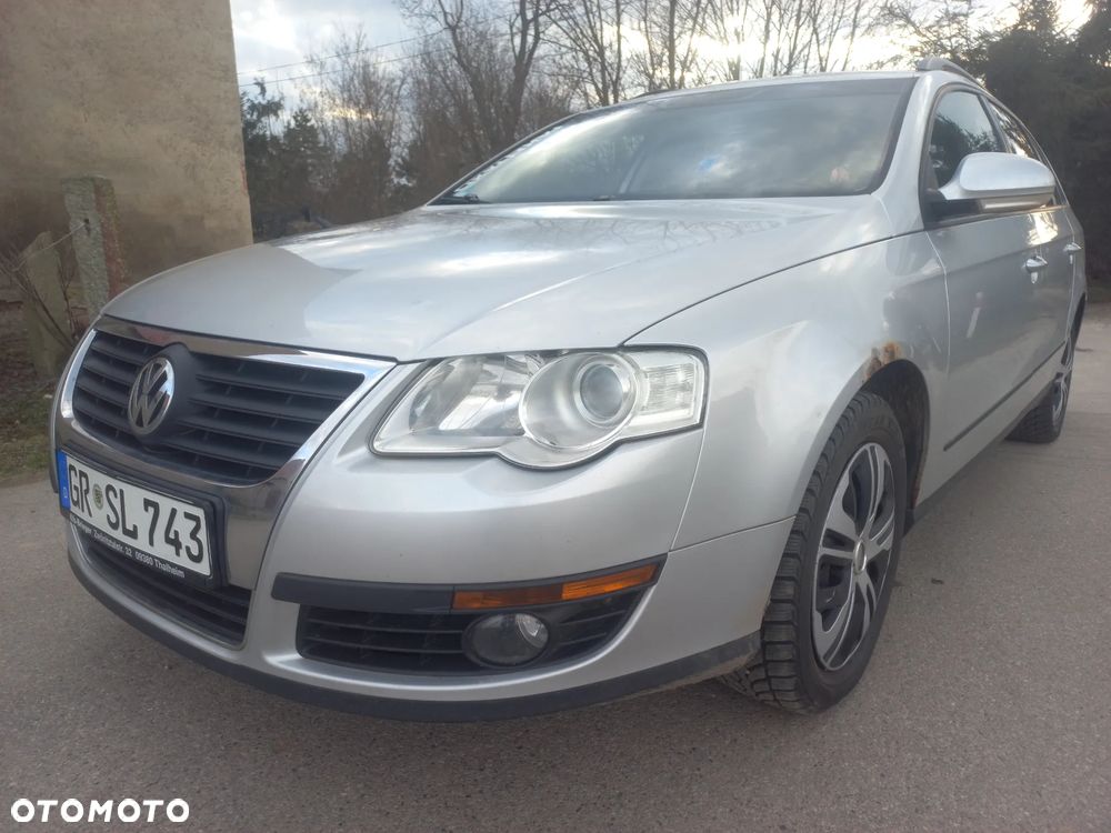 Volkswagen Passat - 2