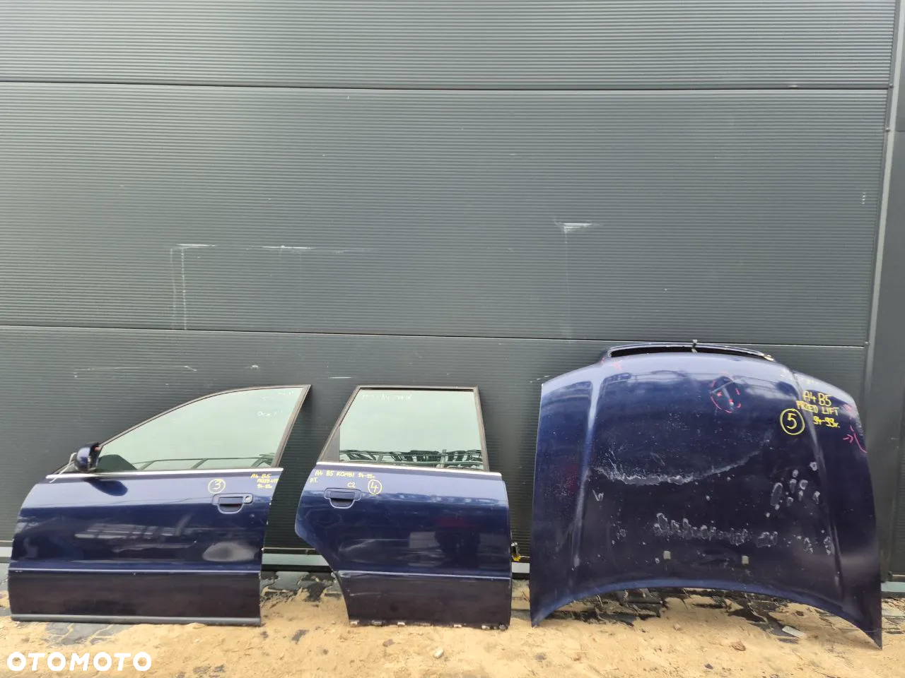 KLAPA / MASKA / DRZWI AUDI A4 B5 PRZED LIFT - 16
