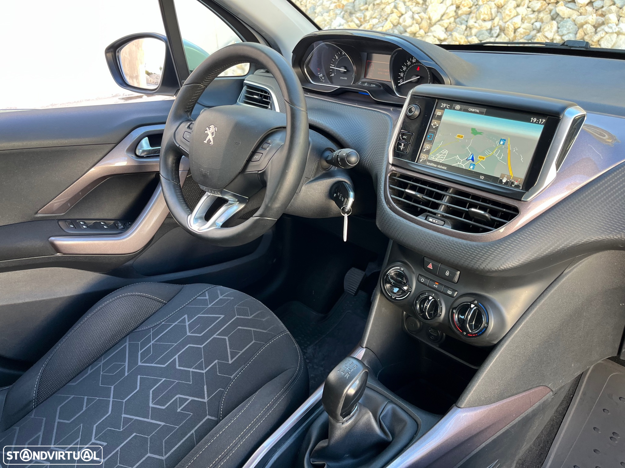 Peugeot 2008 1.2 PureTech Active - 20
