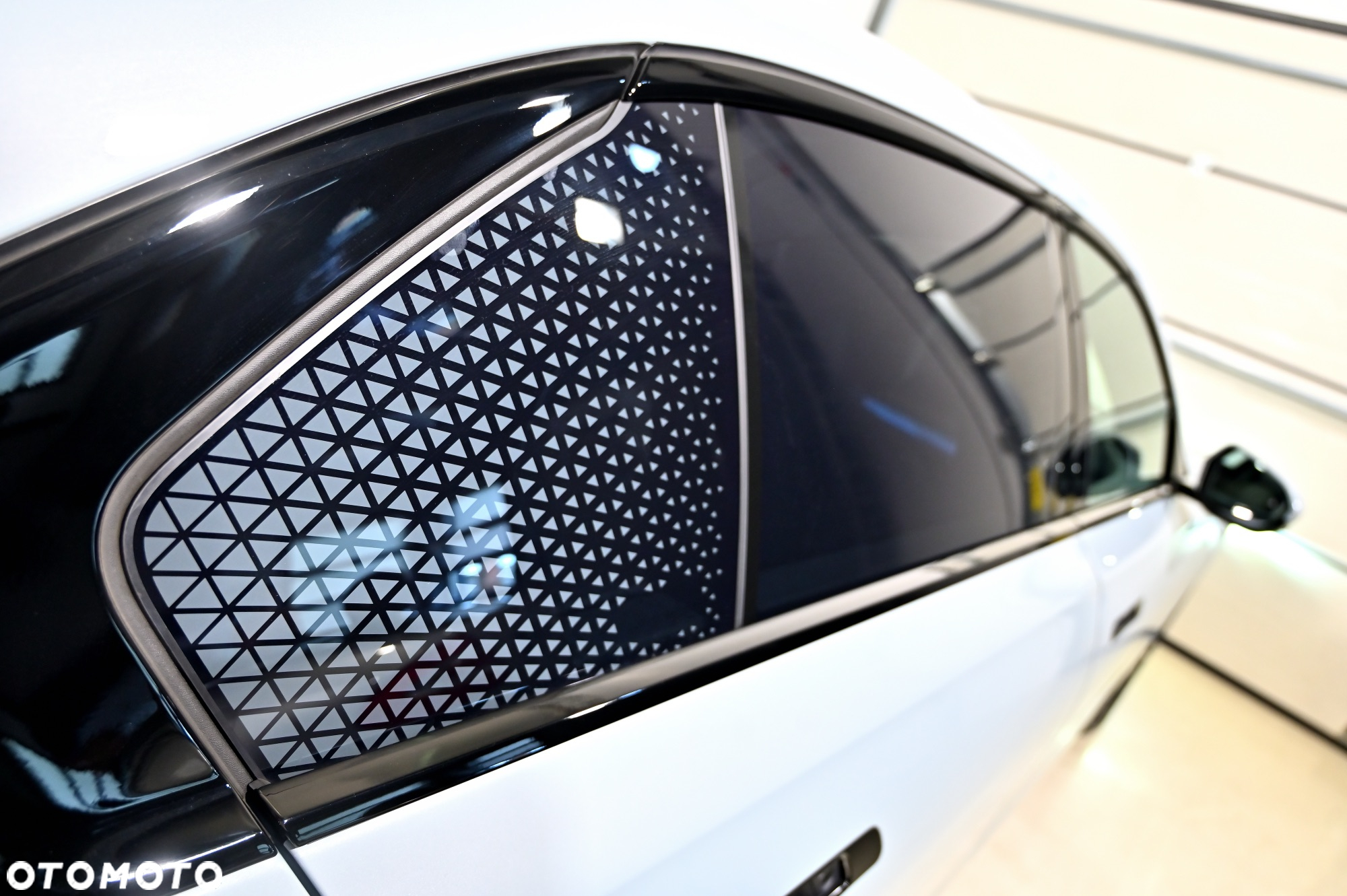 BMW Seria 7 - 38