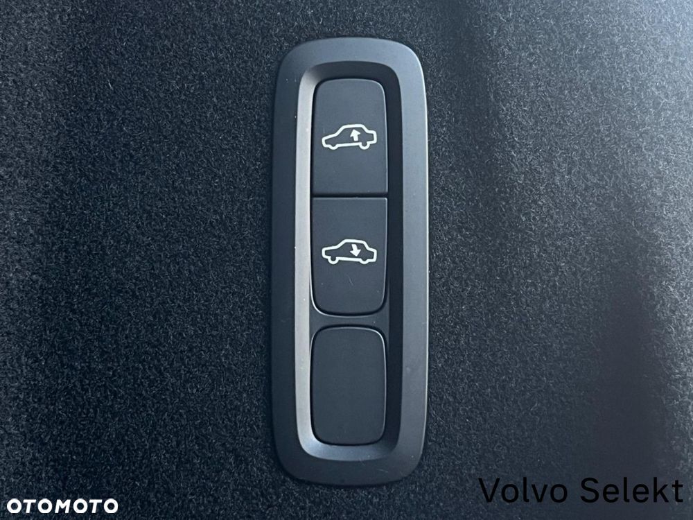 Volvo XC 60 - 32