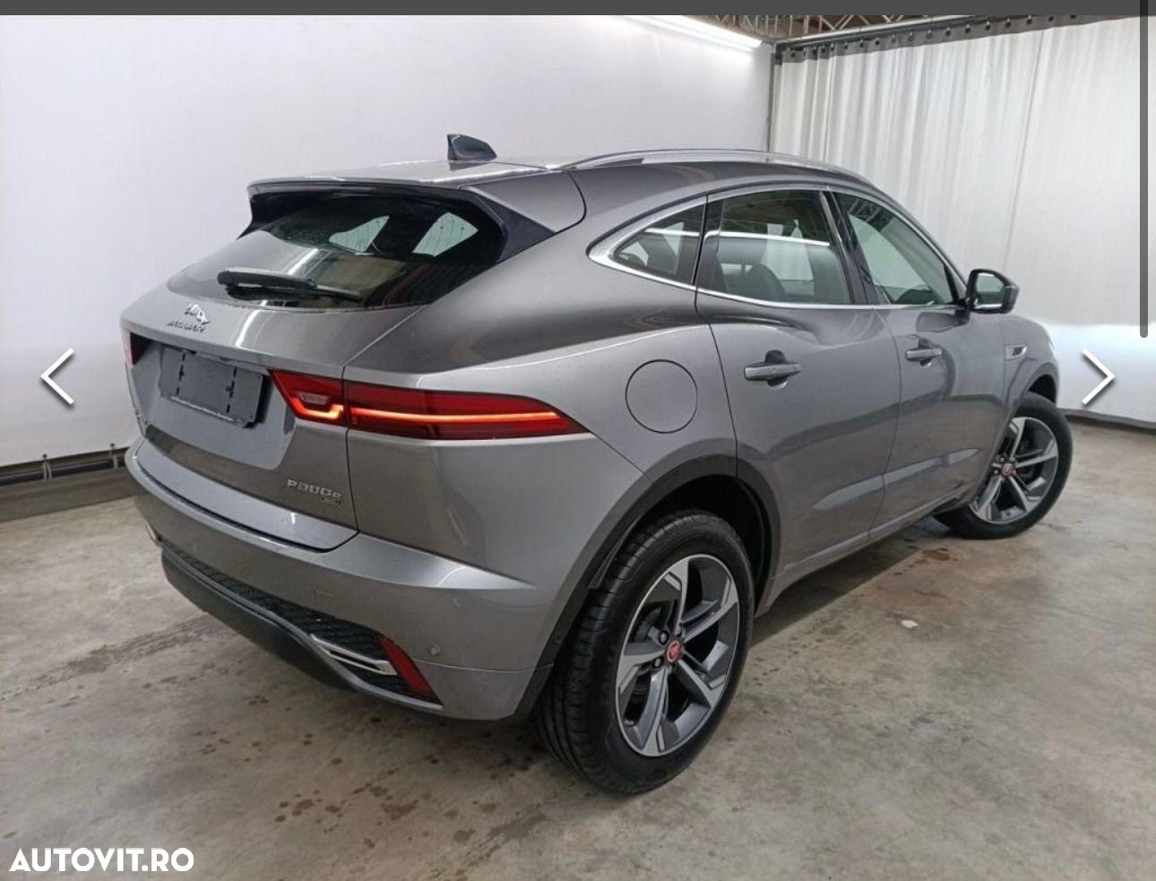 Jaguar E-Pace P300e AWD R-Dynamic SE - 3