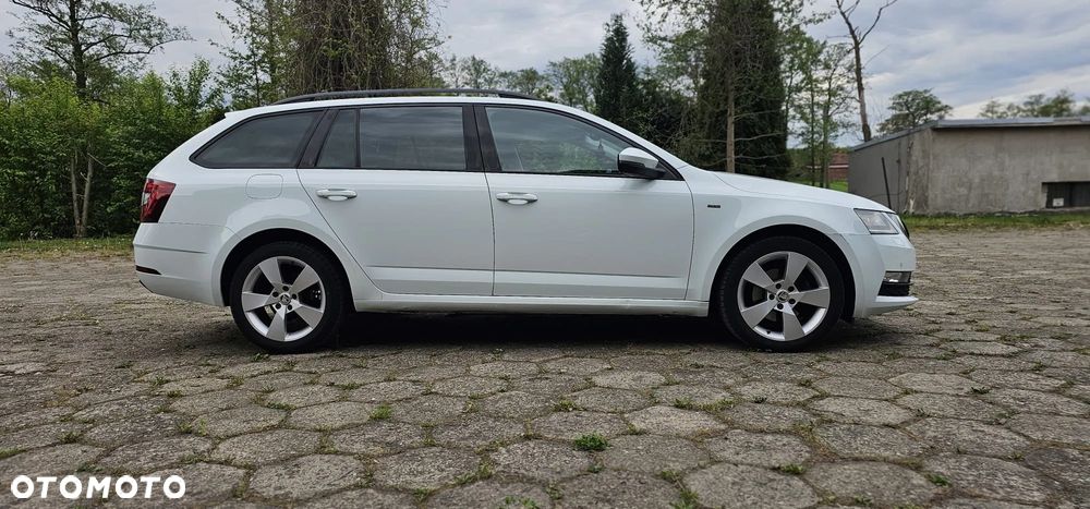 Skoda Octavia 2.0 TDI DSG Clever - 2