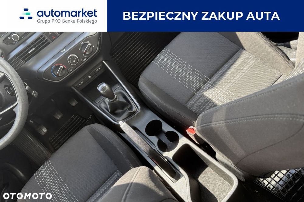 Hyundai i20 1.2 Pure - 14