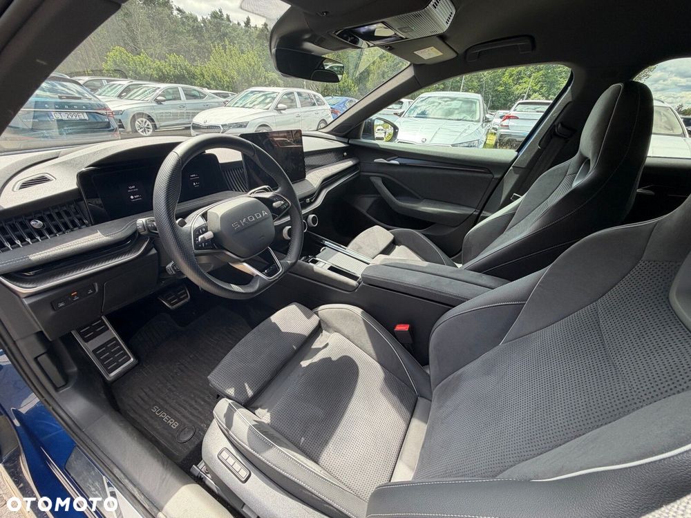 Skoda Superb 2.0 TDI SCR 4x4 Sportline DSG - 28