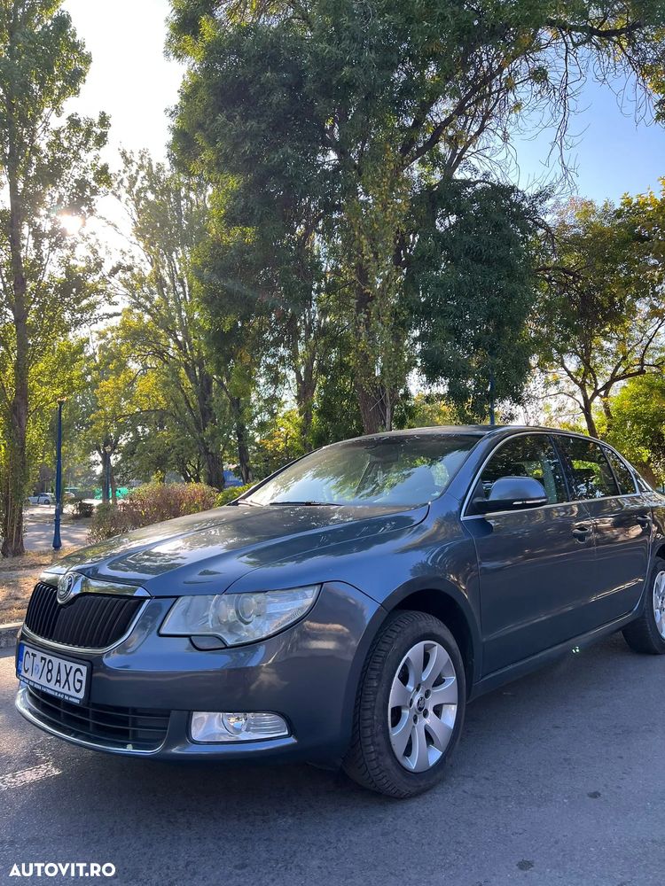Skoda Superb 2.0 TDI Ambition - 8