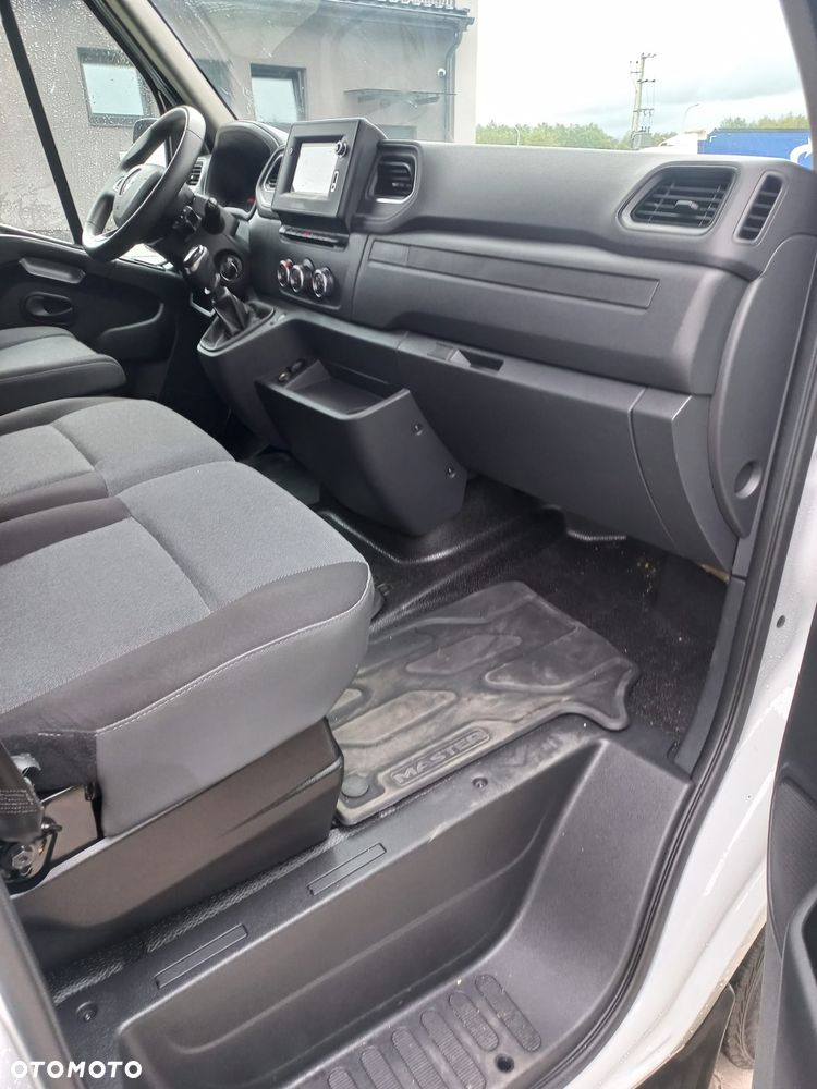Renault Master - 15