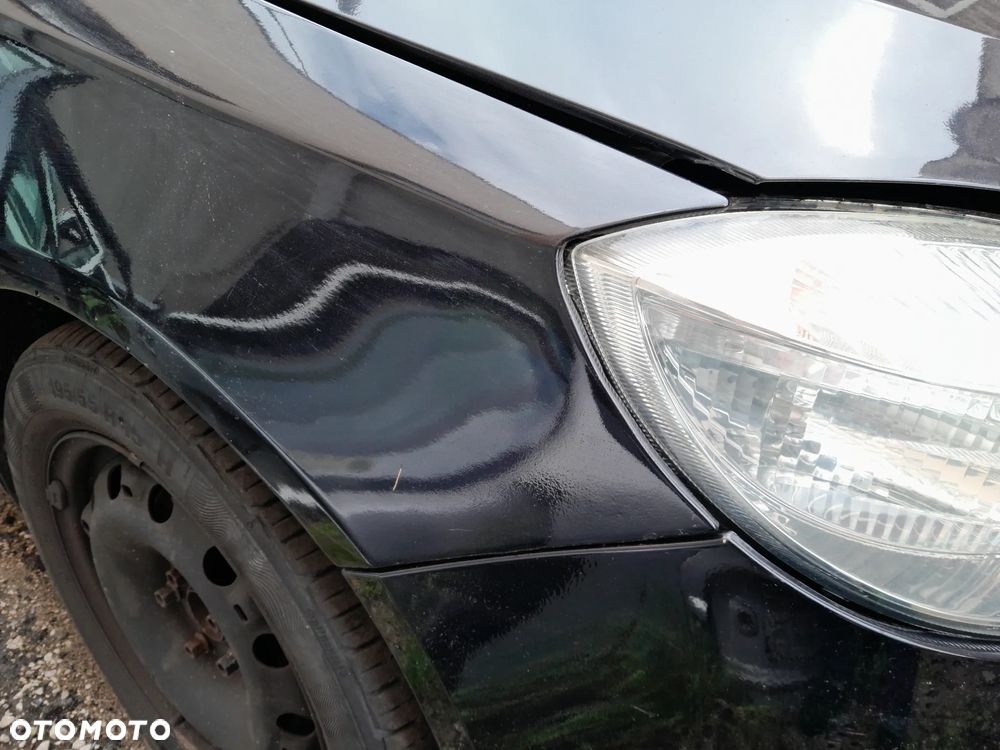 Błotnik przedni prawy SKODA Fabia II 07-10r. 9910 - 6