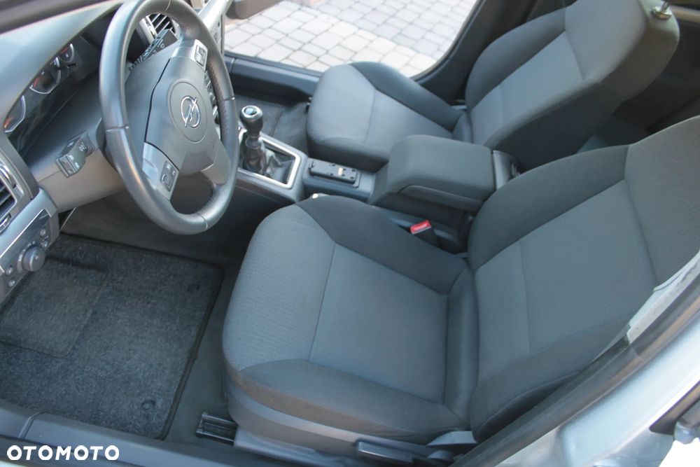 Opel Vectra - 22