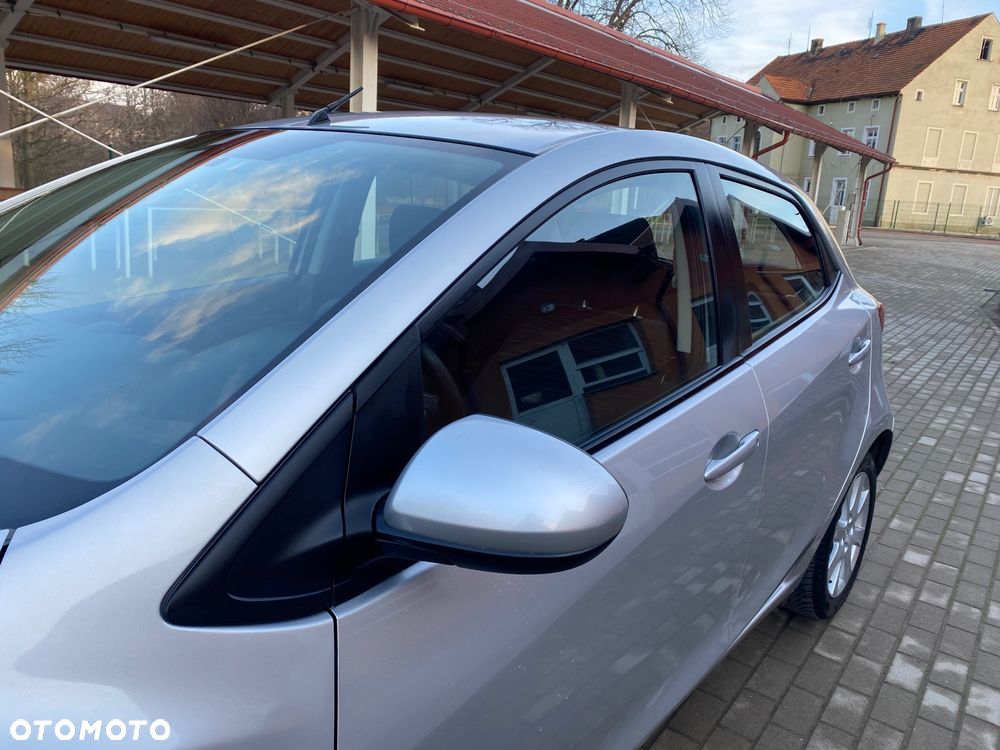 Mazda 2 1.3 Dynamic - 40