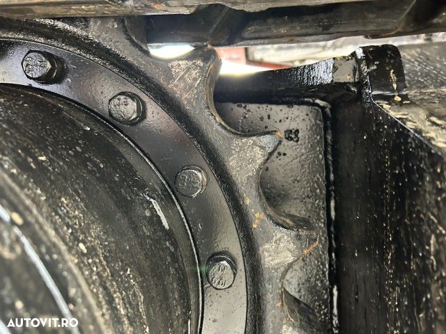 Hitachi ZX 135 US-6 - 21