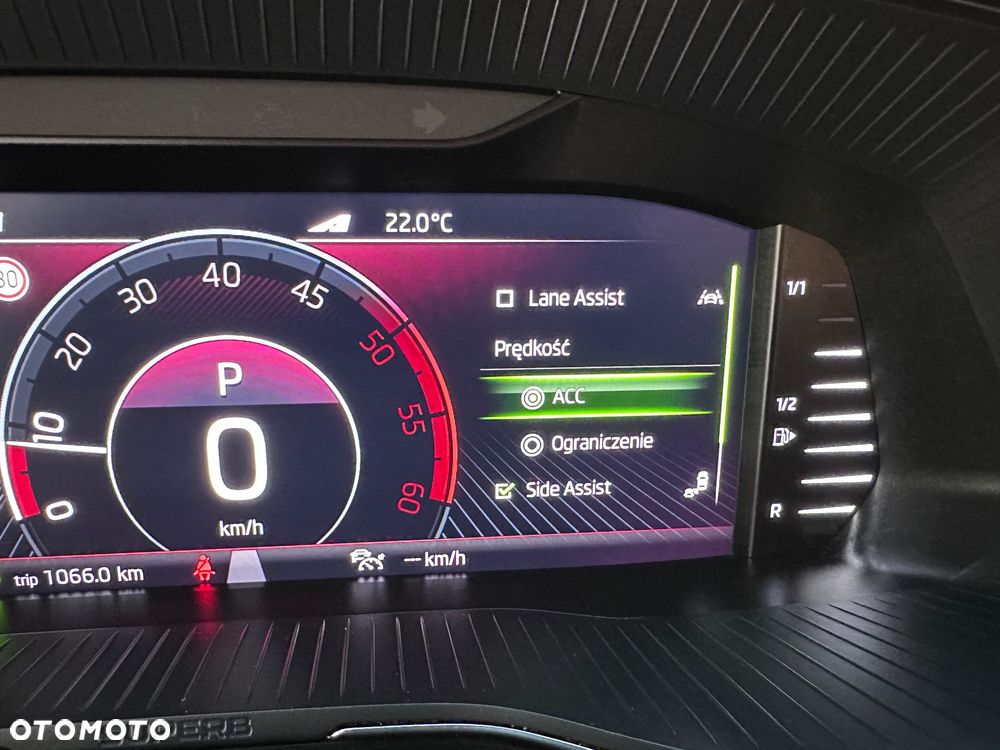 Skoda Superb 2.0 TDI Style DSG7 - 39