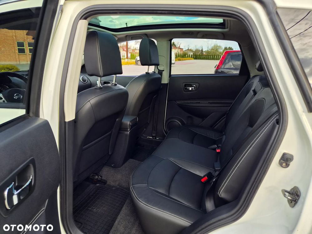 Nissan Qashqai 2.0 4x4 Tekna Premium - 18