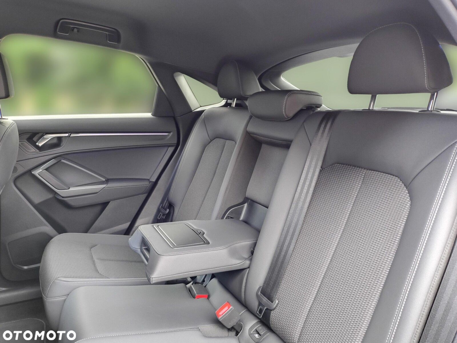Audi Q3 Sportback - 16