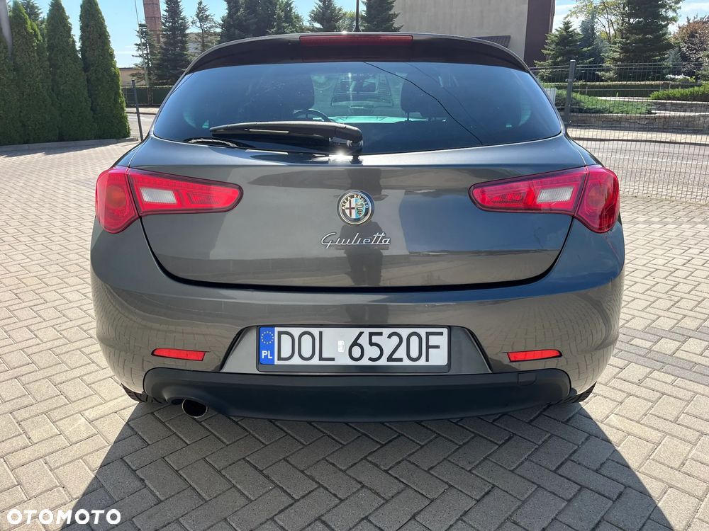 Alfa Romeo Giulietta - 6