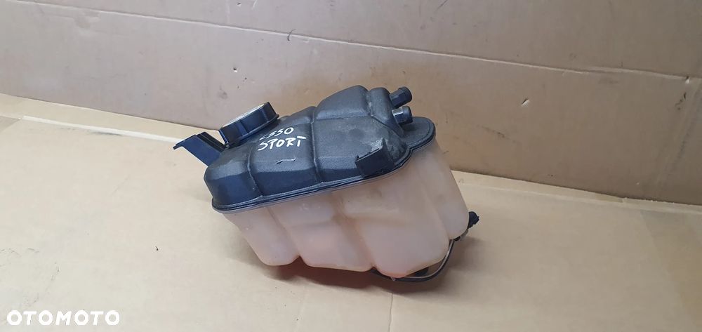 Zbiorniczek wyrównawczy płynu Land Rover Discovery Sport L550 2.0 D FK72-8K218-AA - 6