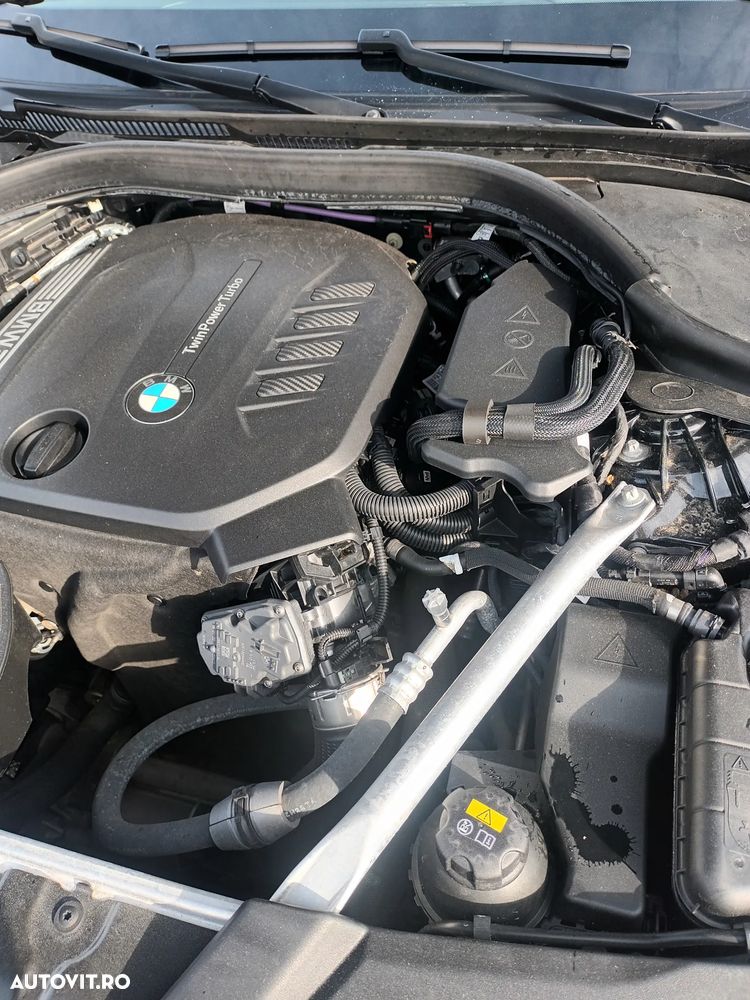 BMW Seria 5 520d xDrive AT - 14