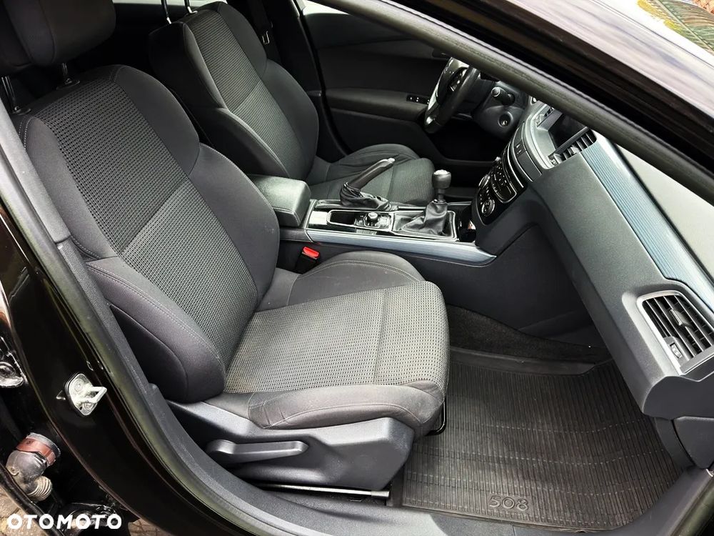 Peugeot 508 1.6 T Allure - 20