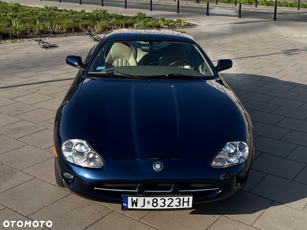 Jaguar XK8 - 8