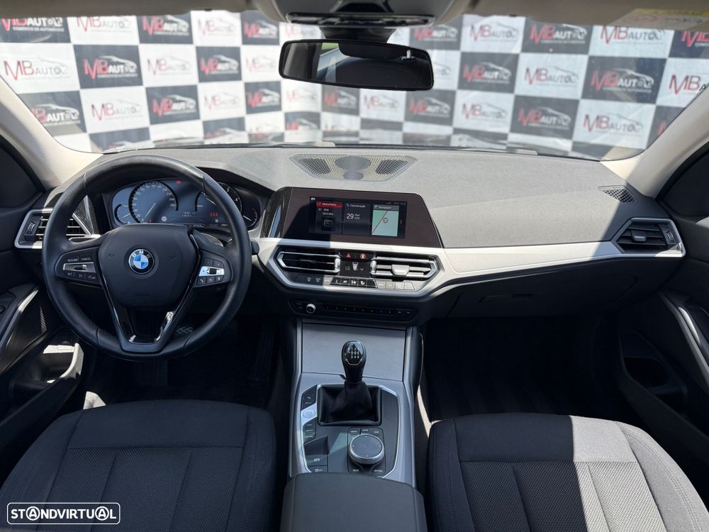 BMW 318 d Corporate Edition - 29