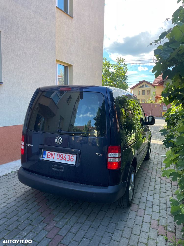 Volkswagen Caddy 1.6 TDI BlueMotion - 5