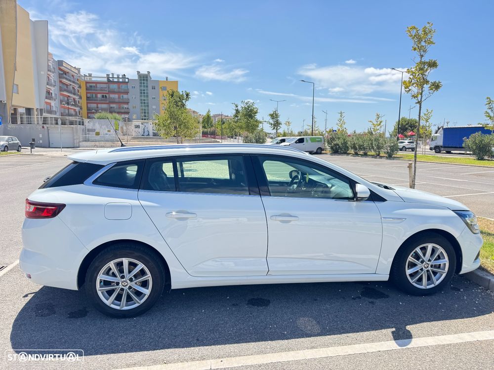 Renault Mégane Sport Tourer - 4