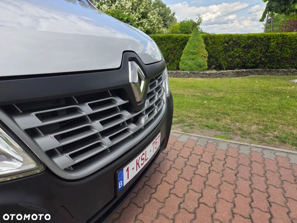 Renault Master - 32
