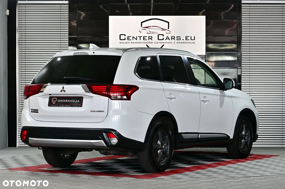 Mitsubishi Outlander 2.0 2WD Diamant - 6