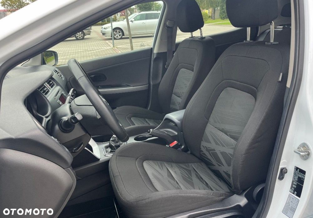 Kia Ceed - 17
