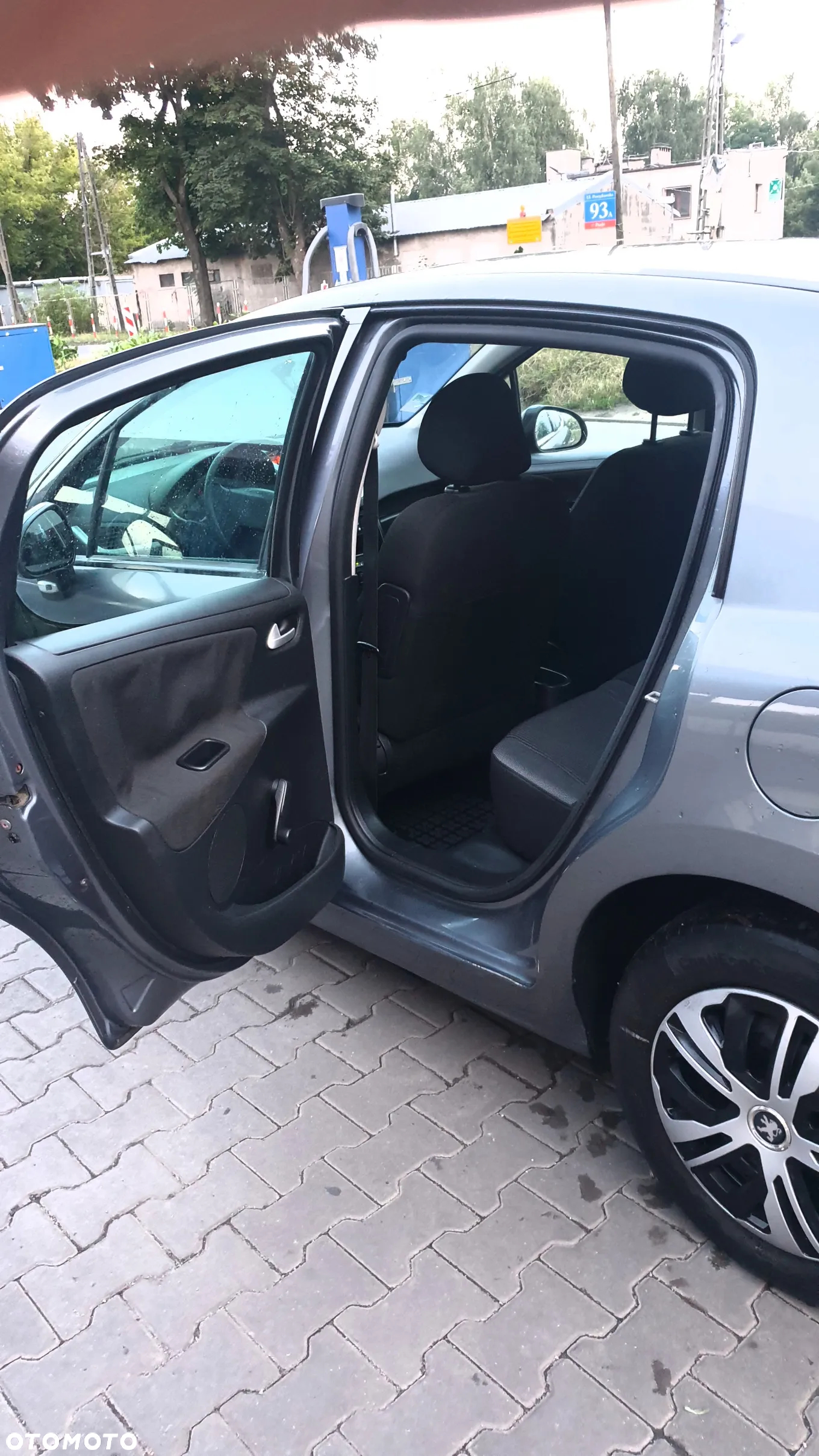 Peugeot 207 - 9