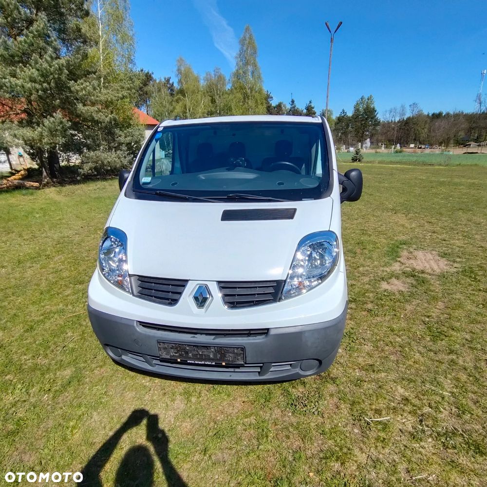 Renault Trafic - 2