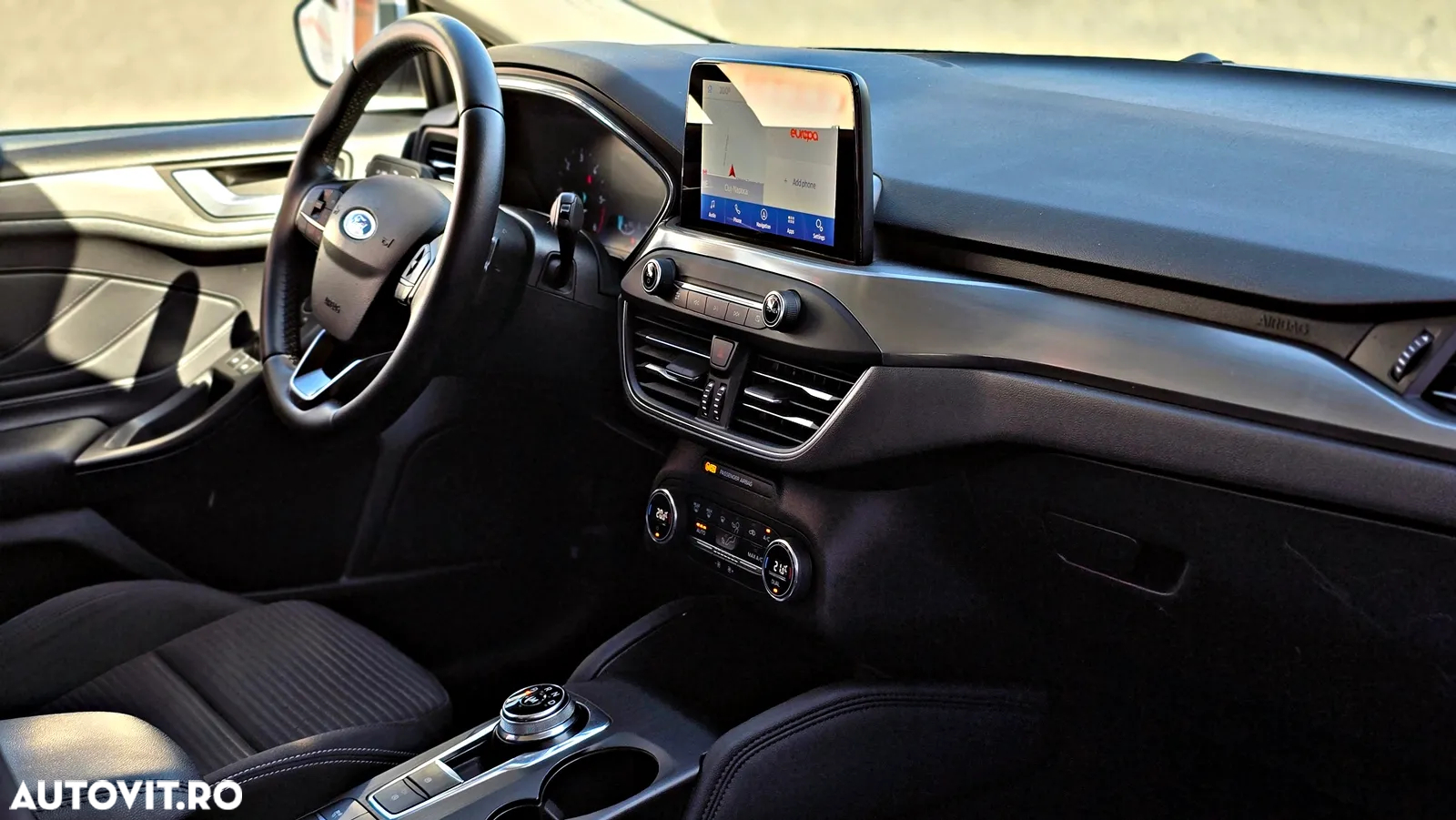 Ford Focus 1.5 EcoBlue Start-Stopp-System Aut. TITANIUM - 23