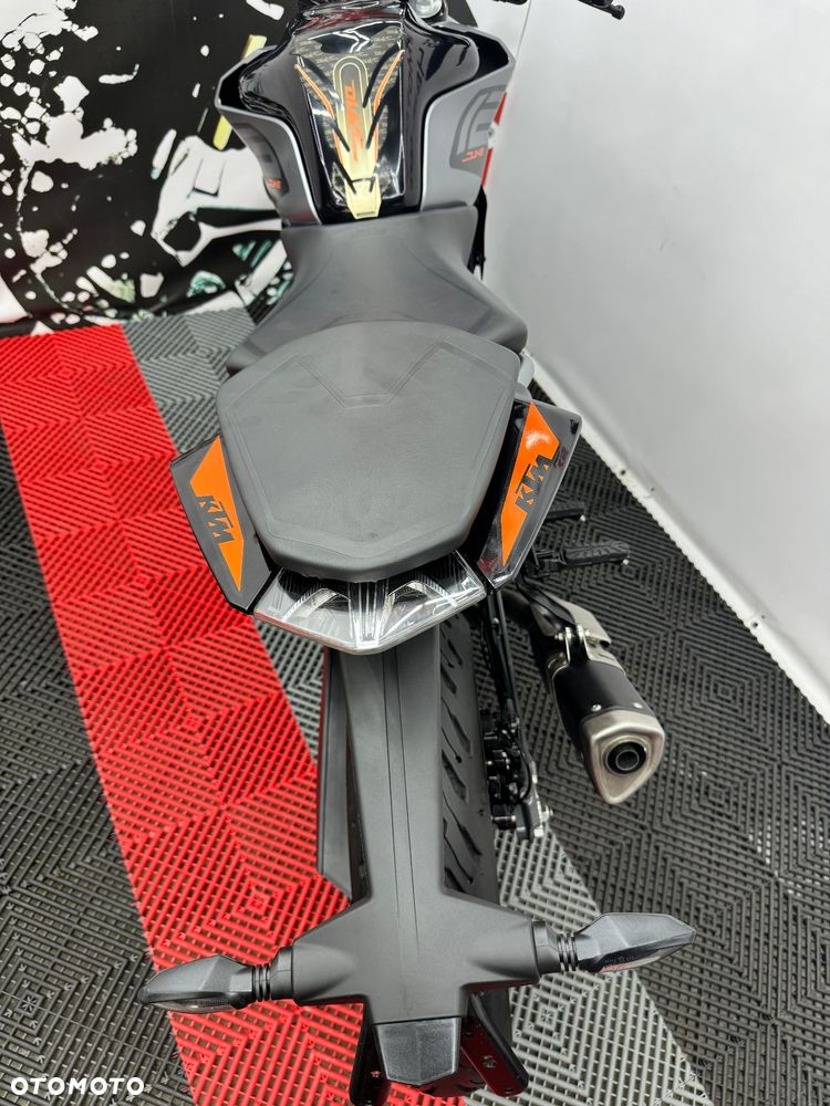 KTM Duke - 32