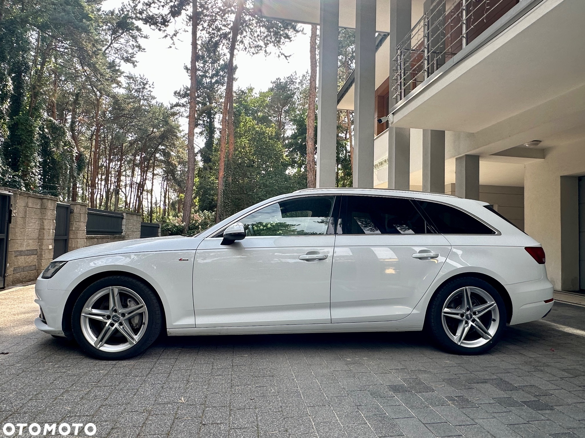Audi A4 40 TDI quattro S tronic S line - 17