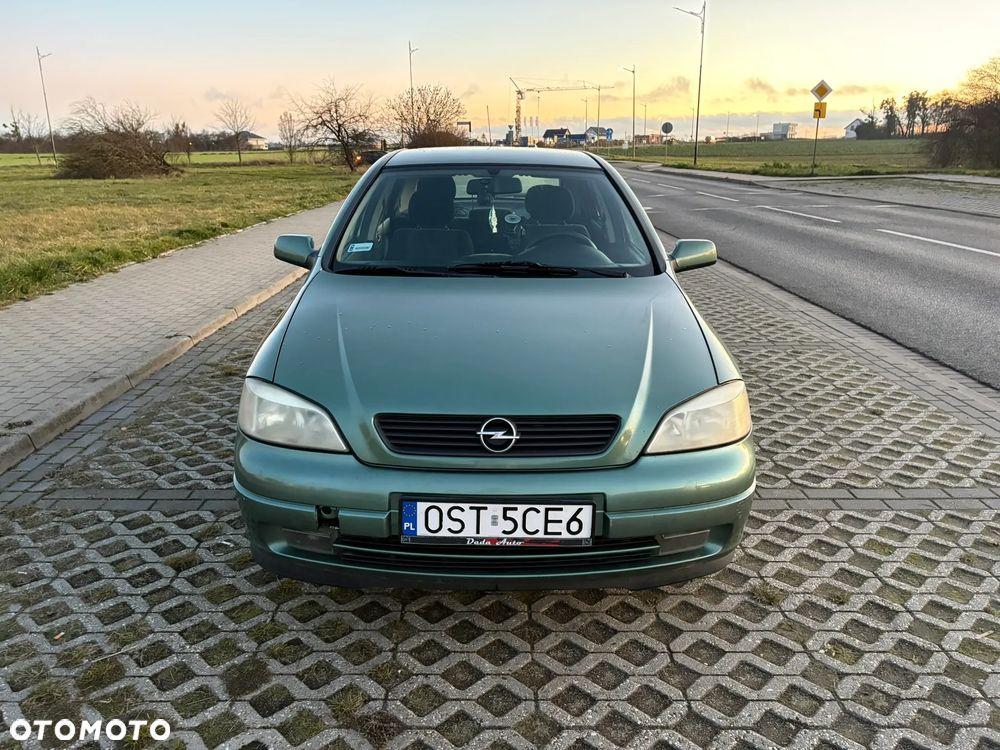 Opel Astra 1.4 16v GL - 1