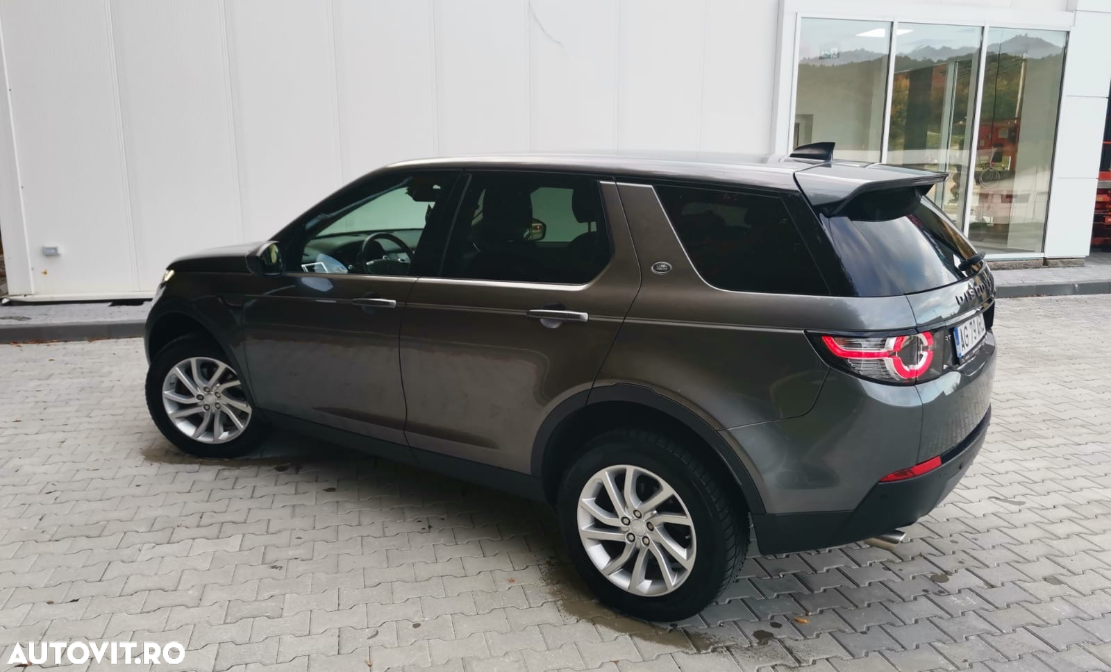 Land Rover Discovery Sport 2.0 l TD4 HSE Aut. - 27