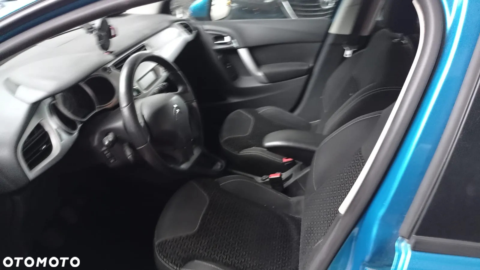 Citroën C3 1.4 VTi Exclusive - 23