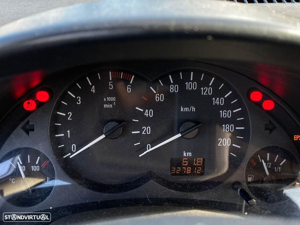 Opel Corsa 1.7 DTi 16V - 13