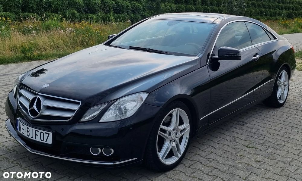 Mercedes-Benz Klasa E 350 4-Matic - 21