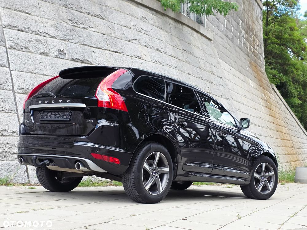Volvo XC 60 D3 Drive-E R-Design Momentum - 5
